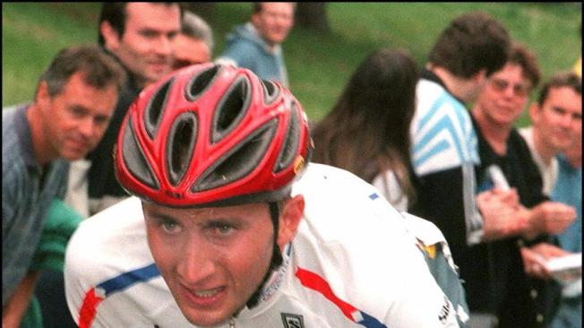 David Rebellin arranca para la temporada 27 como ciclista profesional. Acá, con el Francaise des Jeux, en 1997.