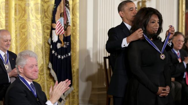 Oprah Winfrey recibió de Barack Obama la Medalla de la Libertad.
