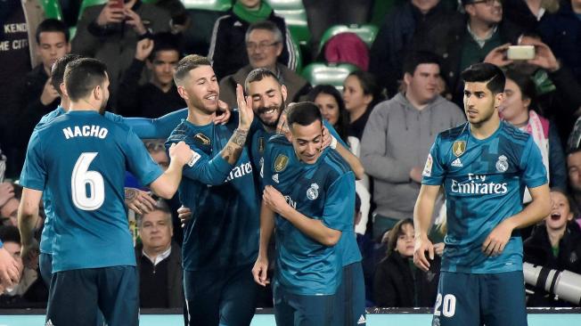 Real Madrid ganó 3-5 al Betis, Benzema ingresó y también marcó uno de los goles de la tarde.