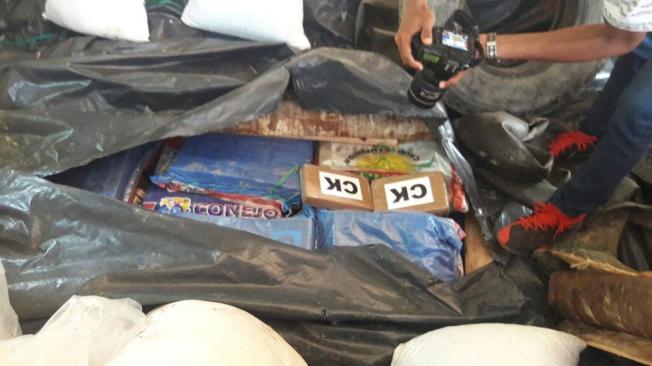 En Chamanga y Cojimies (Ecuador), se incautaron 1.084 kilos de cocaína