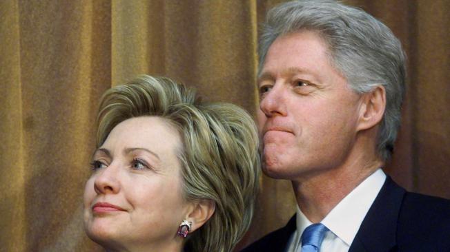 2-	La excandidata presidencial de Estados Unidos, Hillary Clinton, aparece en la lista tras haber continuado su matrimonio con Bill Clinton, pese a la polémica que generó la relación de su marido con Mónica Lewinsky, que trabajaba en la Casa Blanca como becaria no remunerada.