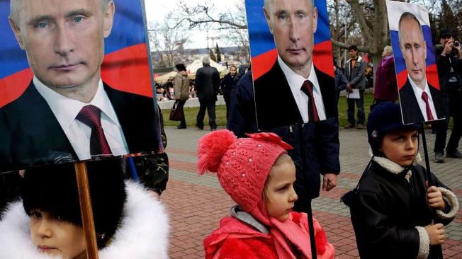 La anexión de Crimea disparó la popularidad de Putin.