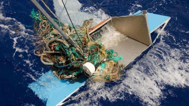Parte del plástico proviene de redes de pesca.