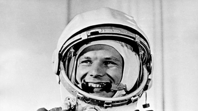 El soviético Yuri Gagarin fue el primer ser humano en ir al espacio, hace 57 años.
