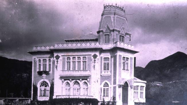 Así se veía la casona Villa Adelaida en 1920, tres años después de construida.