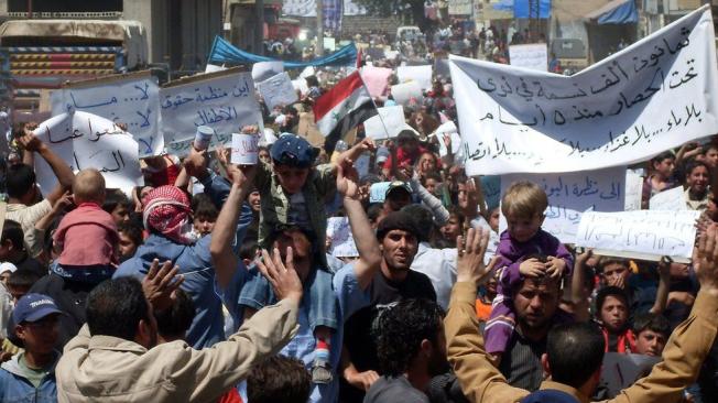 Las protestas antigubernamentales de Siria comenzaron en Deraa a principios de 2011, extendiéndose después a todo el país.