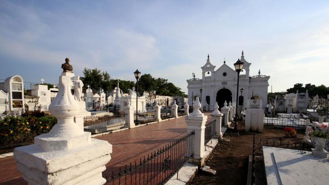 El Cementerio del Rosario de Mompox resguarda tumbas de personajes colombianos como el poeta Candelario Obeso.