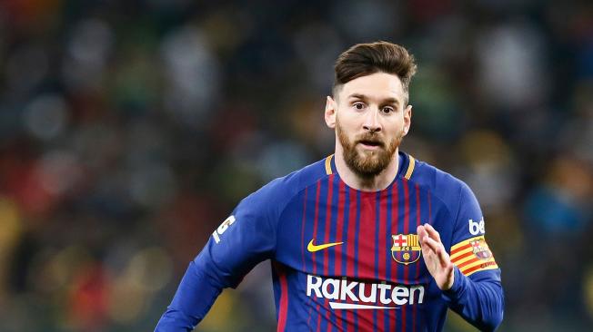 Lionel Messi cierra el podio. El argentino tiene 88,1 millones de seguidores en redes, un puntaje de 134 en búsquedas por Internet e ingresos por publicidad de 25 millones de dólares.