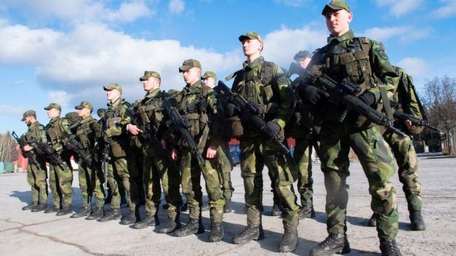 Suecia restableció la conscripción militar en 2017.