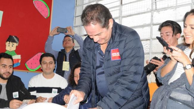 Germán Vargas Lleras voto en el sur de Bogotá.