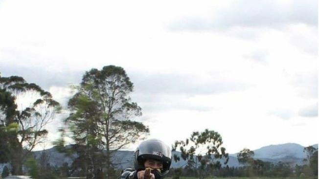 Gabriel realizó viajes en su motocicletas por diferentes ciudades del país y Ecuador.
