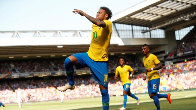 Neymar Jr. marcó gol en su regreso a las canchas, en amistoso contra Croacia previo al mundial.