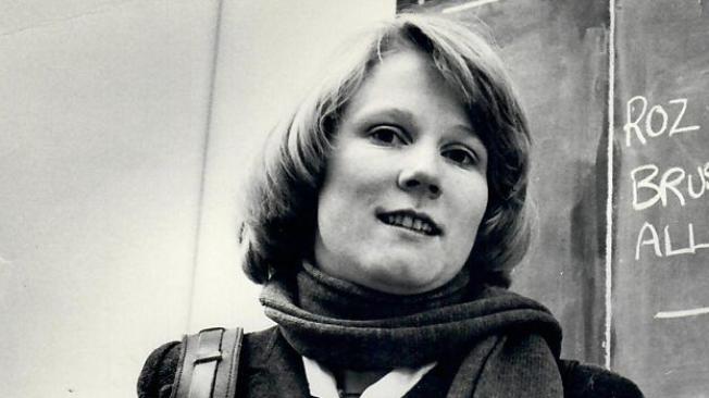 La periodista de la BBC Rosalind Morris fue una de las primeras en reportar sobre el caso. Visitó a la familia en numerosas ocasiones e hizo un documental sobre el 'poltergeist' en 1978.