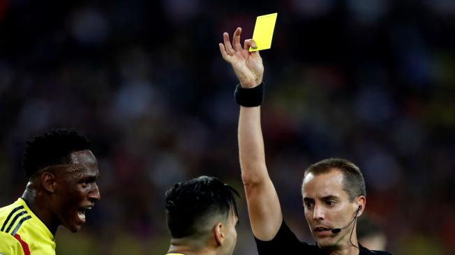 Mark Geiger le sacó seis tarjetas amarillas al seleccionado colombiano.