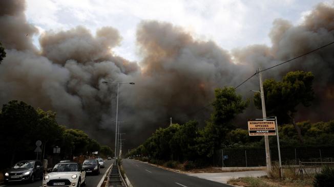 Incendios en Grecia. Tres de los focos están en la capital del país, en Atenas.