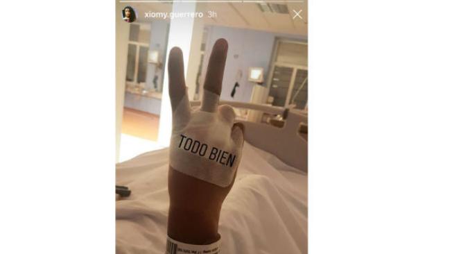 Historia de Instagram de Xiomy.Guerrero, la novia de Egan Bernal, hablando sobre la caída del colombiano.