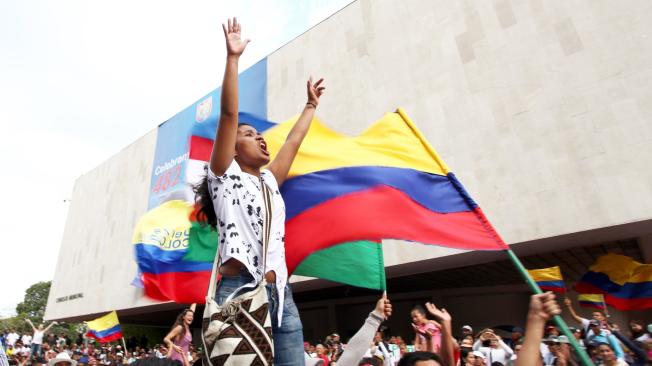 Marcha en Cali de opositores a nuevo Gobierno en Colombia.