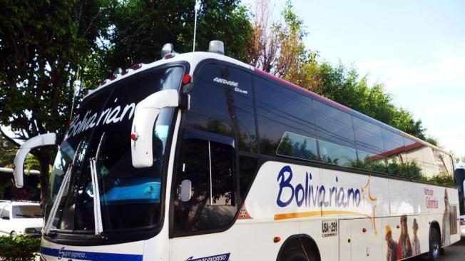 Este es el bus que aparece en la cuenta de un usuario de Flickr. La Terminal de Transportes confirmó que fue vendido y ya no pertenece a Expreso Bolivariano.