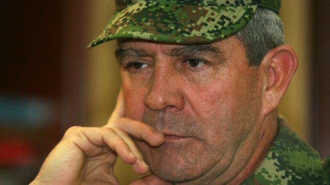 El general (r) Mario Montoya fue el comandante del Ejército hasta noviembre del 2008.