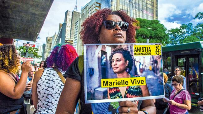 Protesta en São Paulo, Brasil, por el asesinato de la activista Marielle Franco, quien había denunciado la brutalidad policiaca en la ciudad.