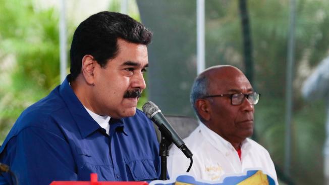 El presidente de Venezuela, Nicolás Maduro, afirmó que el pago semanal corresponde a las medidas económicas que hace para salir de la crisis.