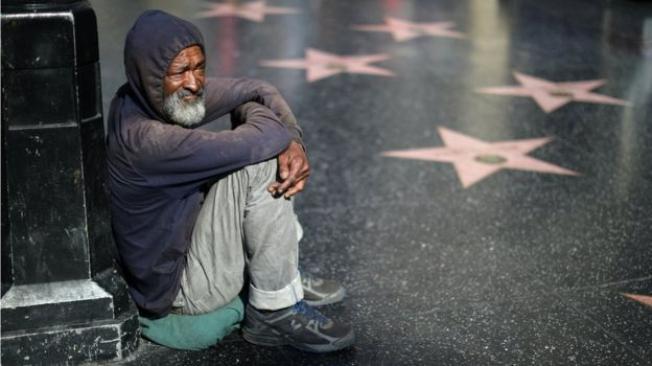 Los Ángeles es la segunda ciudad de Estados Unidos, por detrás de Nueva York, con mayor población de personas sin techo.