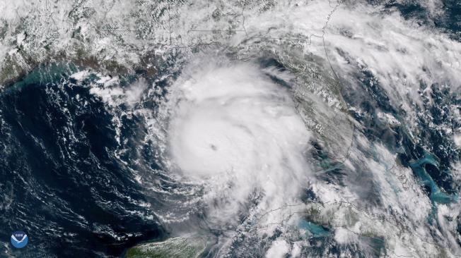 Huracán Michael sube a categoría 4 y amenaza el estado de Florida