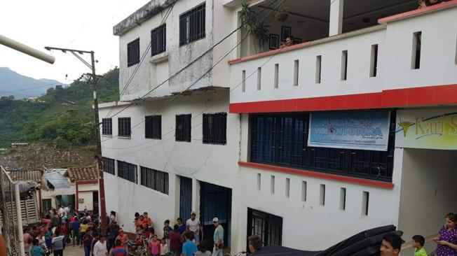 La administración municipal adecuó un refugio temporal en las instalaciones del colegio San Miguel.