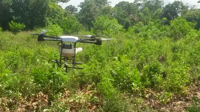Imagen de uno de los drones con los que se hace fumigación con glifosato a cultivos ilícitos en el Bajo Cauca antioqueño.
