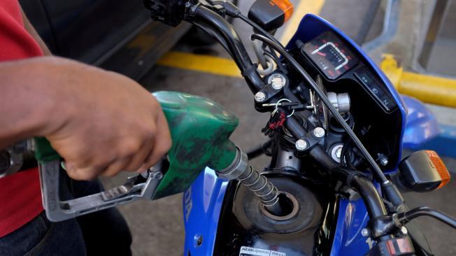 Se teme que un embargo petrolero sobre Venezuela pueda subir los precios de la gasolina dentro de Estados Unidos