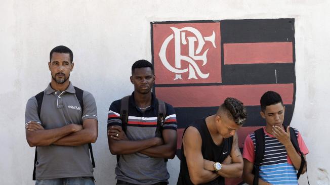 Las llamas destruyeron el alojamiento donde dormían jugadores de base del Flamengo, de entre 14 y 17 años de edad,