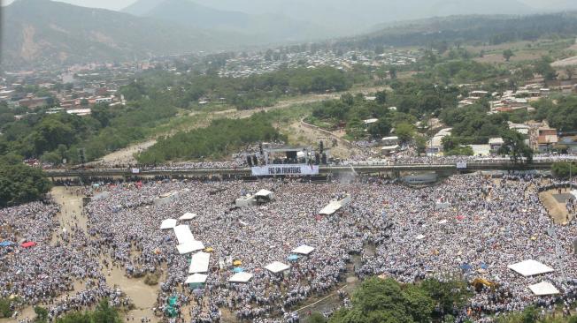 Cerca de 300 mil personas asistieron el concierto en la frontera colombo-venezolana.