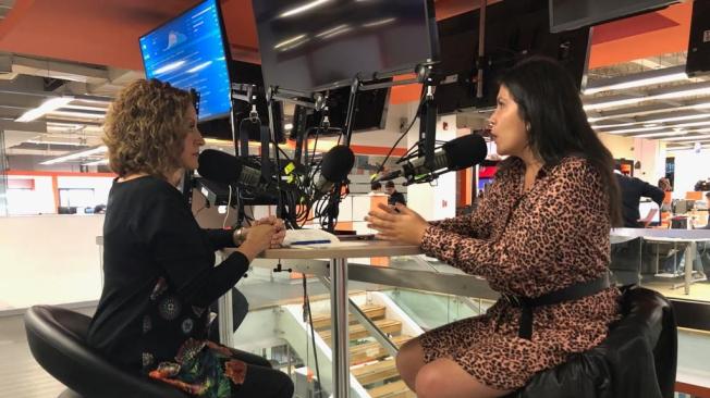 En este episodio del podcast de No Es Hora De Callar, la subeditora de EL TIEMPO y directora de la campaña, Jineth Bedoya (izq.), habló con la periodista Lorena Beltrán.