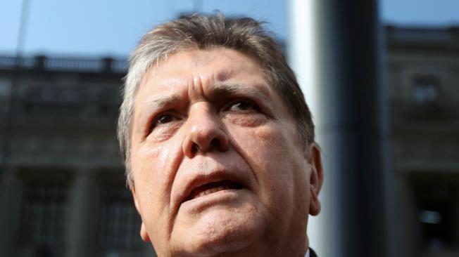 Alan García fue presidente del Perú en dos mandatos no consecutivos: de 1985 a 1990 y de 2006 a 2011.