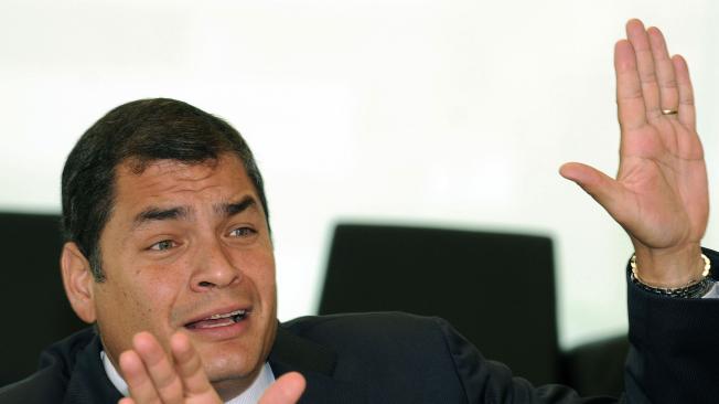 Rafael Correa se vinculó al escándalo de Odebrecht después de la condena contra Jorge Glas, quien fuera su vicepresidente desde 2013 hasta 2017. La investigación contra Correa se presenta por supuesta “delincuencia organizada”.