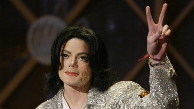 Michael Jackson (29 de agosto de 1958, Gary, Indiana - 25 de junio de 2009, Holmby Hills, Los Ángeles, California, EE. UU).
