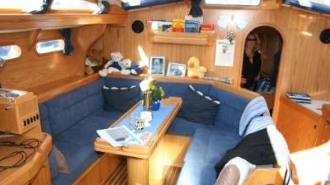 El velero Lazy Duck fue adquirido por la pareja en 2011, desde ese año se dedicaron a viajar por el mundo.