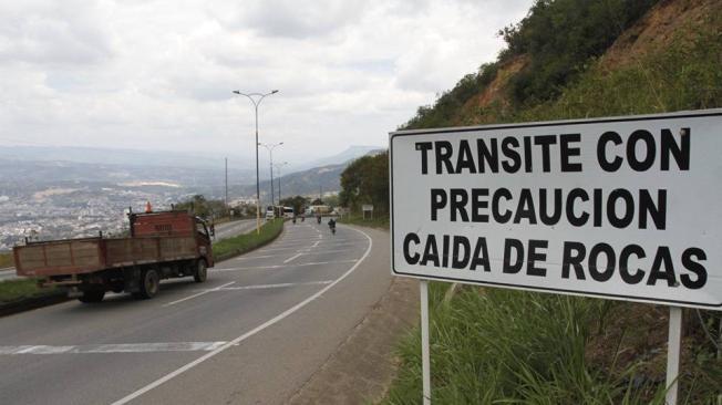 Para la realización de las obras se cerrará la vía a un carril.