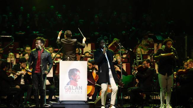 En el Movistar Arena se llevó a cabo el concierto en homenaje a la vida y obra de Luis Carlos Galán. Grupo Herencia de Timbiquí.