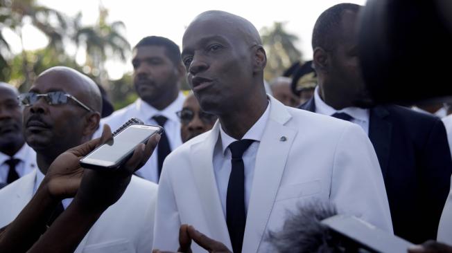 El presidente haitiano, Jovenel Moise habló a la prensa en Haití durante las manifestaciones y llamó a los haitianos a unirse "para identificar el enemigo real" y luchar contra "el sistema".