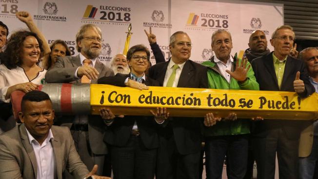 Algunos miembros de los ‘verdes’, como Angélica Lozano, Antanas Mockus, Claudia López, Carlos R. González y Antonio Navarro, en el 2018.