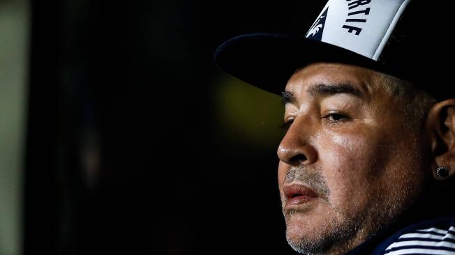Diego Maradona, técnico de Gimnasia.