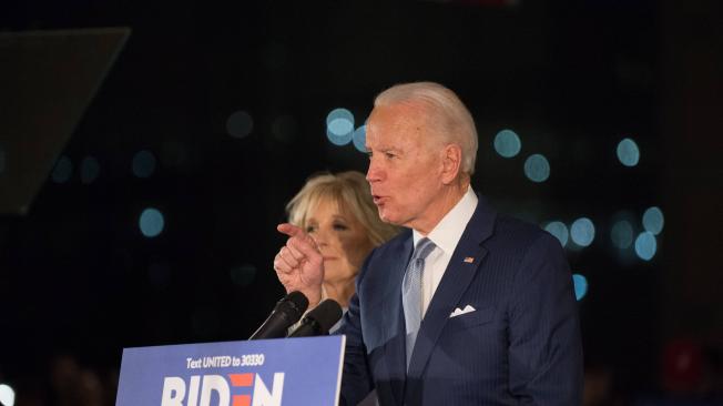 Joe Biden tendió la mano a su rival, el senador de izquierda Bernie Sanders, afirmando que juntos van a derrotar a Donald Trump.