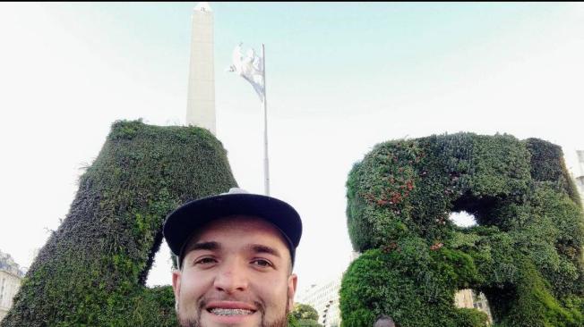 Diego Plazas (foto) viajó en febrero a Argentina para ver un partido de fútbol de su equipo favorito.