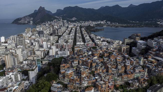 Brasil es el país de América Latina más golpeado por el virus y el segundo el mundo después de Estados Unidos.