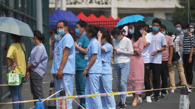 Pekín ha instalado 480 puntos para la realización de pruebas de coronavirus.