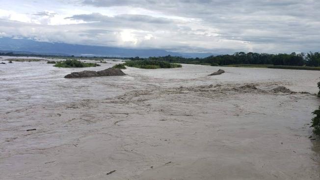 Al menos seis ríos se han desbordado debido a las prolongadas lluvias.