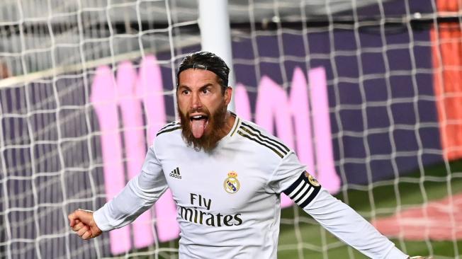 Sergio Ramos celebra el gol del triunfo del Real Madrid en San Mamés.