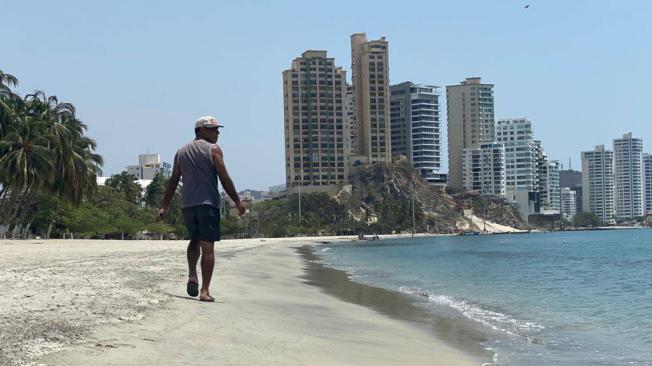 Por el momento, las playas de Santa Marta permanecen desoladas.
