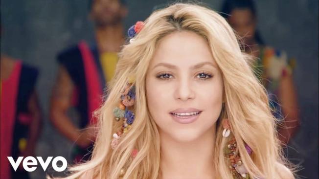 Shakira en el video de 2010 'Waka Waka'.